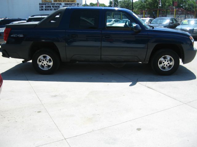 Chevrolet Avalanche 2002 photo 1