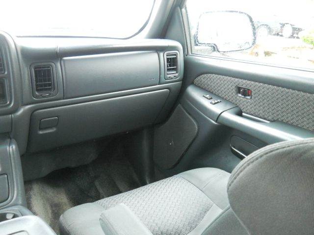 Chevrolet Avalanche 2002 photo 9