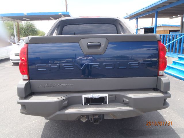 Chevrolet Avalanche 2002 photo 4