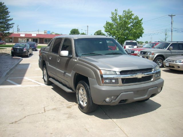 Chevrolet Avalanche C350 4dr Sdn 3.5L Sport RWD Sedan Pickup Truck