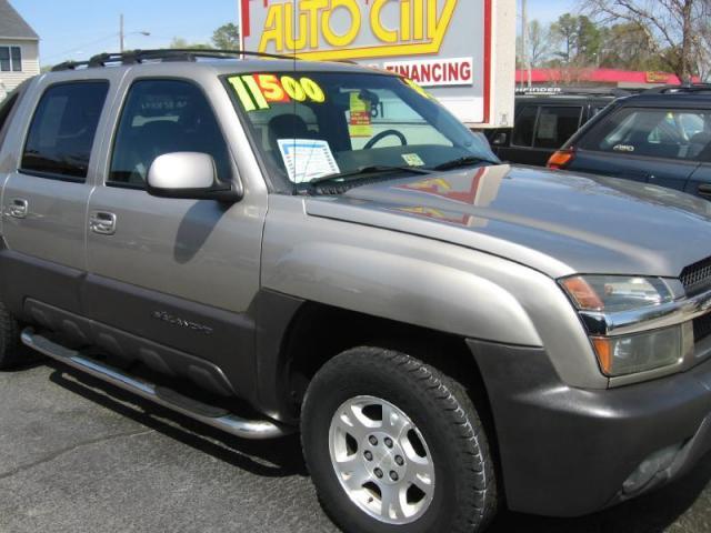 Chevrolet Avalanche 2003 photo 3