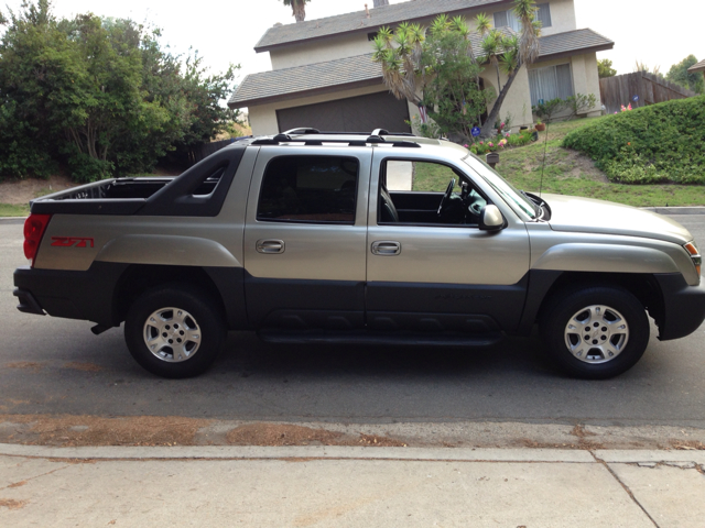 Chevrolet Avalanche C350 4dr Sdn 3.5L Sport RWD Sedan Pickup Truck