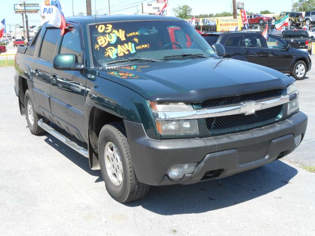 Chevrolet Avalanche C350 4dr Sdn 3.5L Sport RWD Sedan Pickup Truck