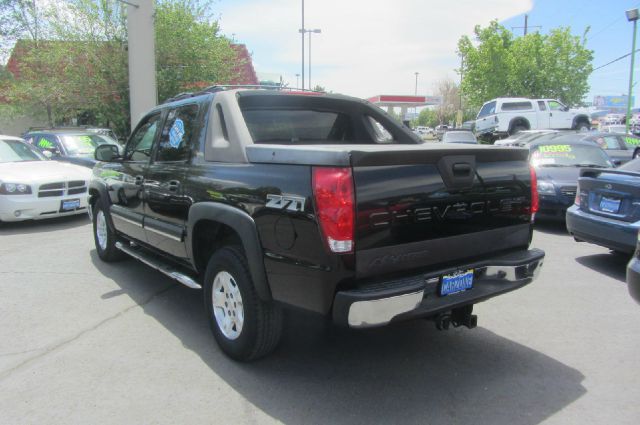 Chevrolet Avalanche 2003 photo 17