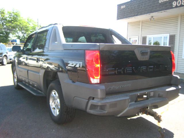 Chevrolet Avalanche 2003 photo 4