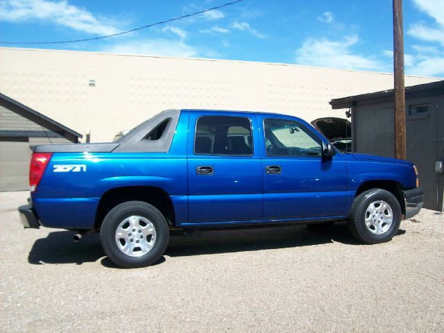 Chevrolet Avalanche C350 4dr Sdn 3.5L Sport RWD Sedan Pickup Truck