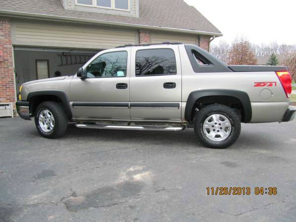 Chevrolet Avalanche 2003 photo 1