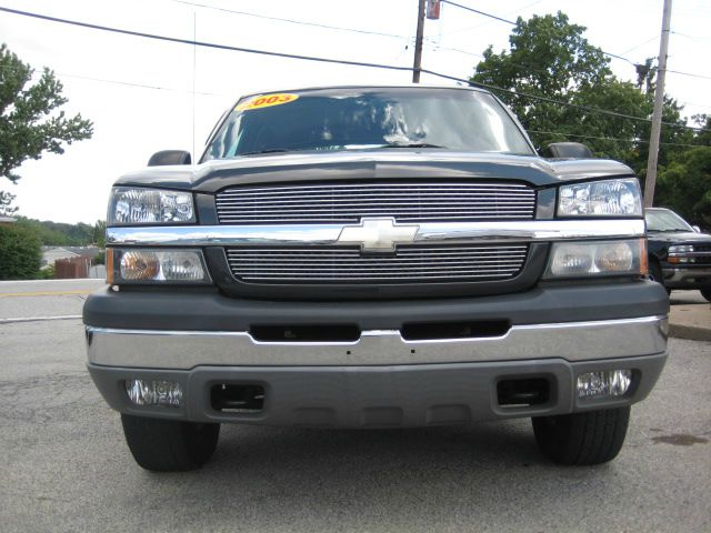 Chevrolet Avalanche 2003 photo 1