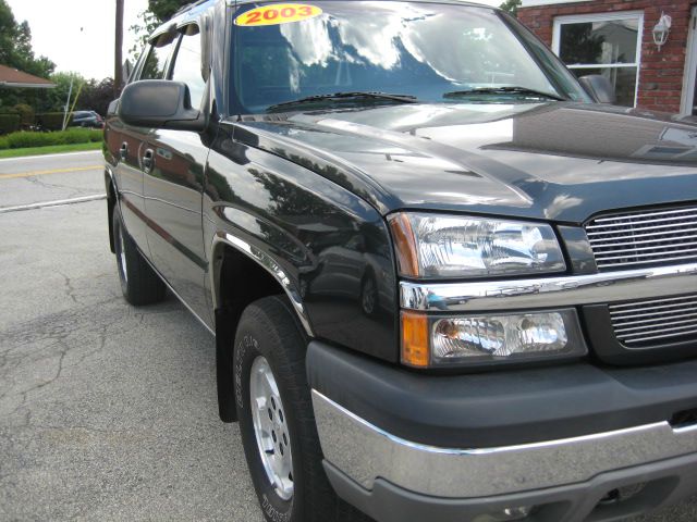 Chevrolet Avalanche 2003 photo 3