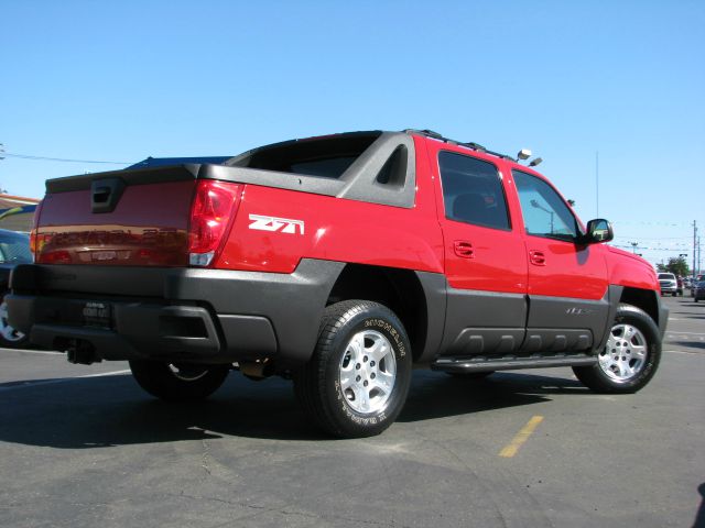 Chevrolet Avalanche 2003 photo 3