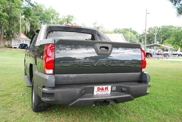 Chevrolet Avalanche 2003 photo 10