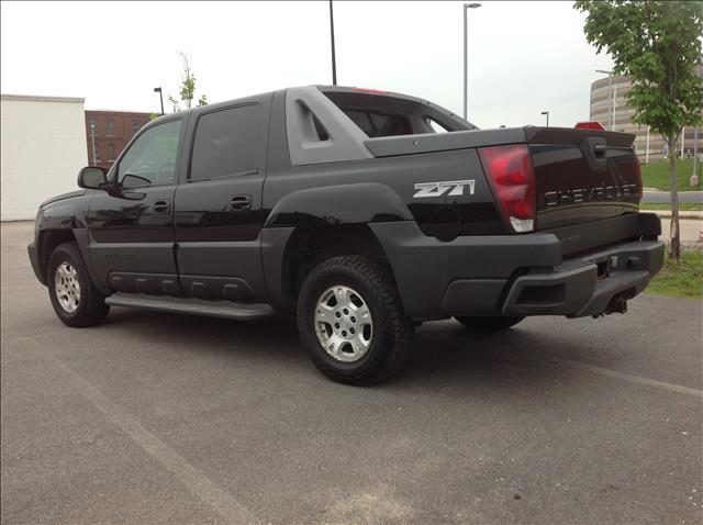 Chevrolet Avalanche 2003 photo 23