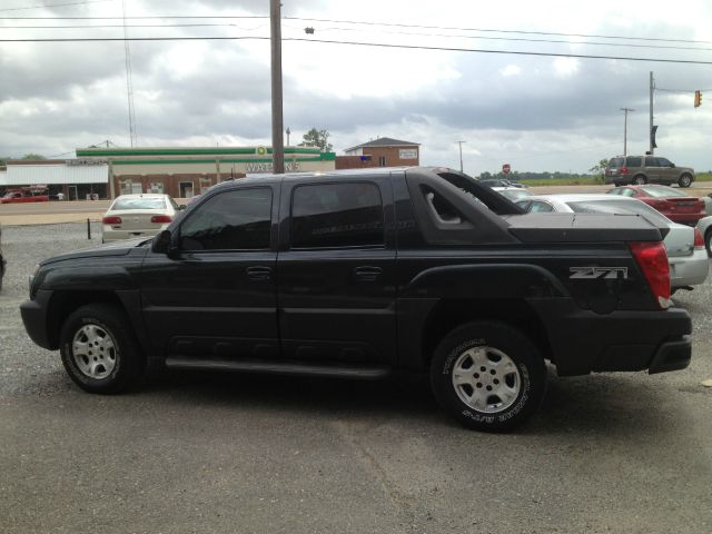 Chevrolet Avalanche 2003 photo 4