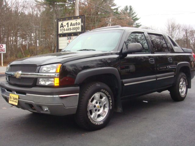 Chevrolet Avalanche 2003 photo 1