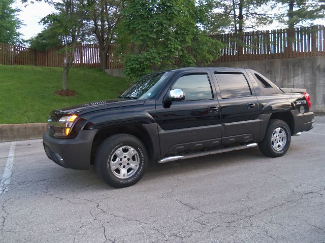 Chevrolet Avalanche 2003 photo 11