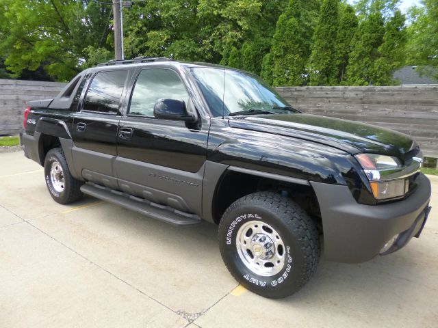 Chevrolet Avalanche 2003 photo 1