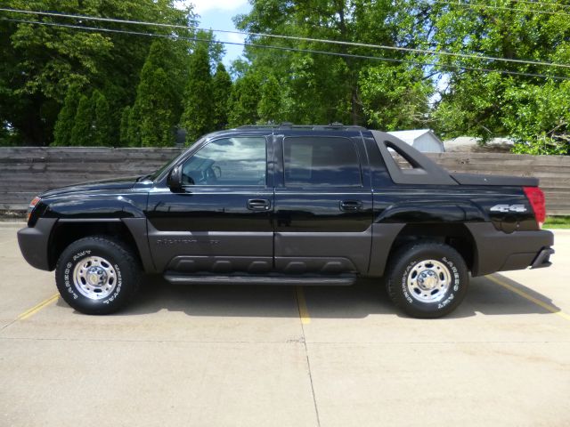 Chevrolet Avalanche 2003 photo 4