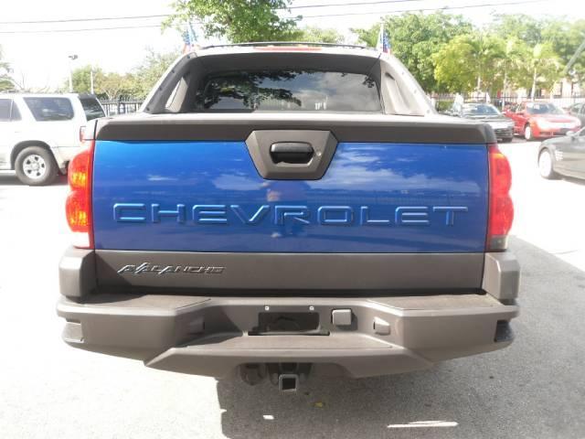 Chevrolet Avalanche 2003 photo 3