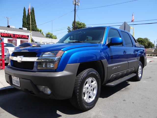 Chevrolet Avalanche 2003 photo 2