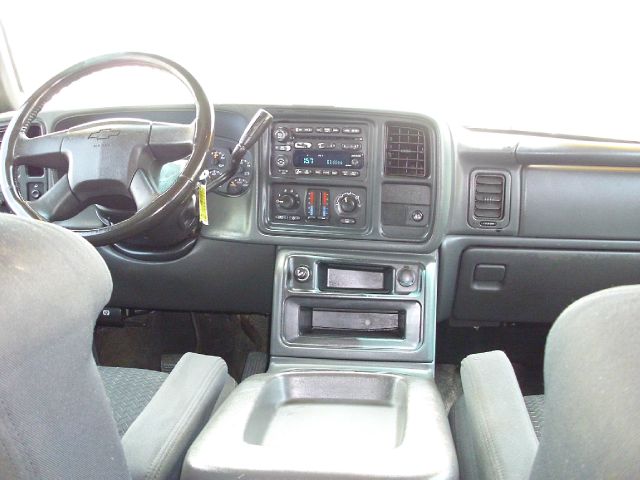 Chevrolet Avalanche 2003 photo 4