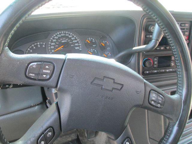 Chevrolet Avalanche 2003 photo 9