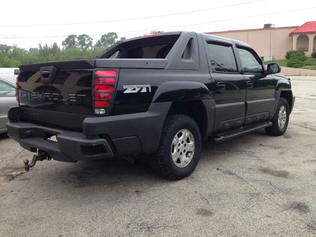 Chevrolet Avalanche C350 4dr Sdn 3.5L Sport RWD Sedan Pickup Truck