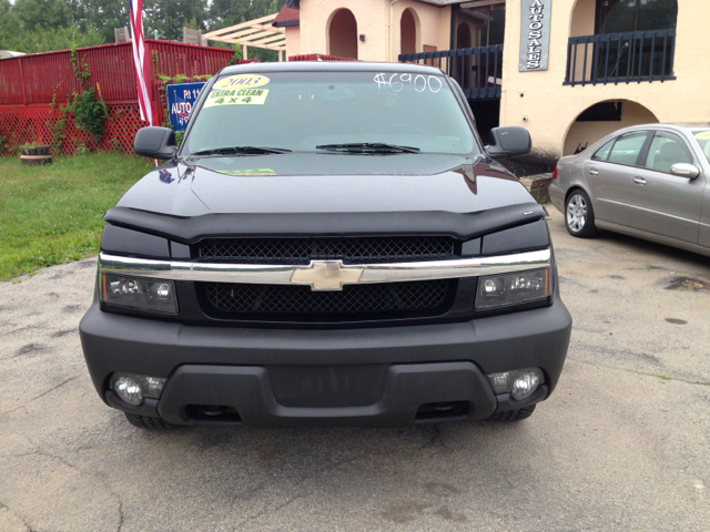 Chevrolet Avalanche 2003 photo 2