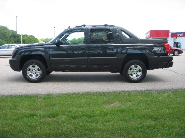 Chevrolet Avalanche C350 4dr Sdn 3.5L Sport RWD Sedan Pickup Truck