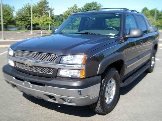 Chevrolet Avalanche 2004 photo 4