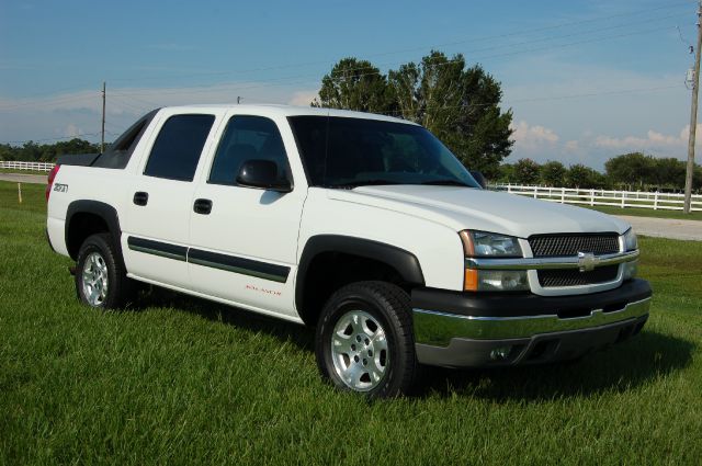 Chevrolet Avalanche 2004 photo 1