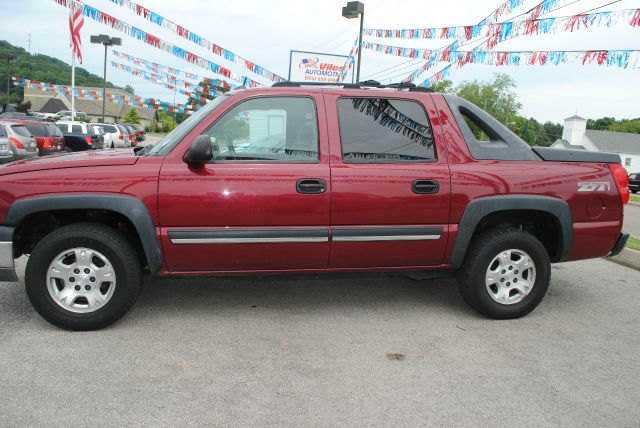 Chevrolet Avalanche 2004 photo 1