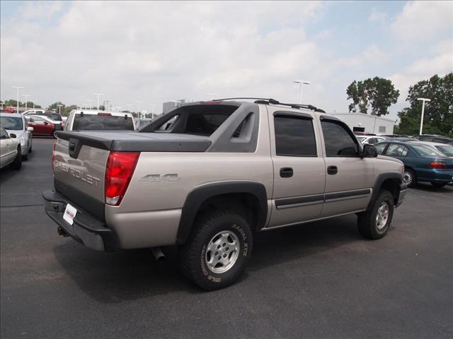 Chevrolet Avalanche Base Pickup Truck