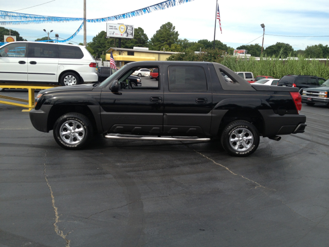 Chevrolet Avalanche 2004 photo 1