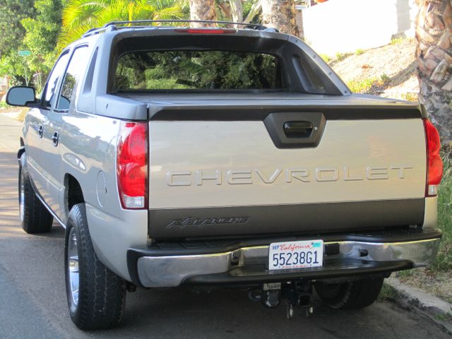 Chevrolet Avalanche 2004 photo 10