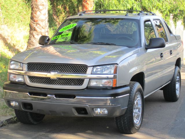 Chevrolet Avalanche 2004 photo 14