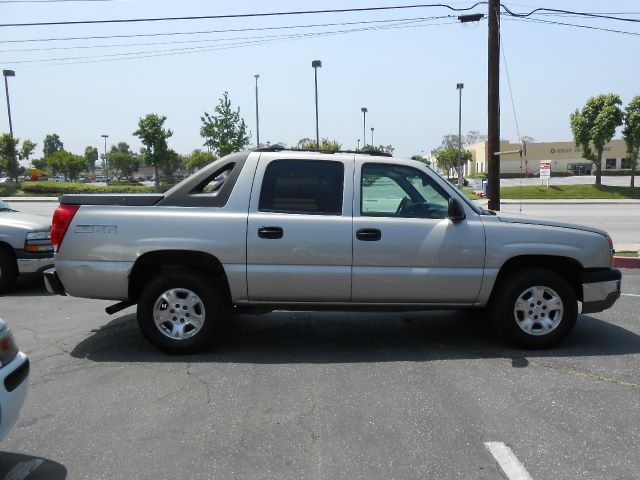 Chevrolet Avalanche 2004 photo 8