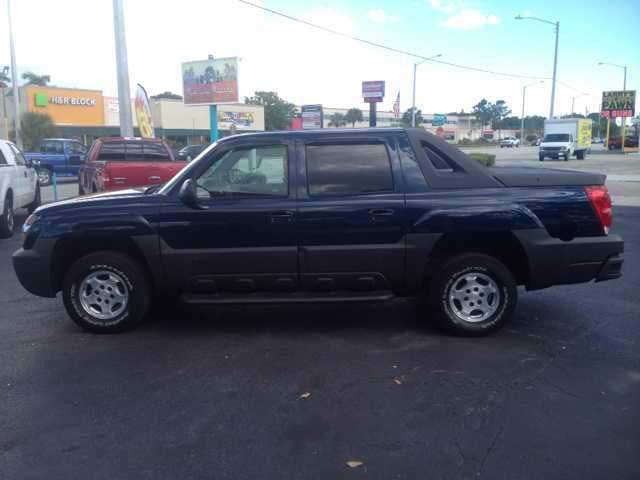 Chevrolet Avalanche 2004 photo 2