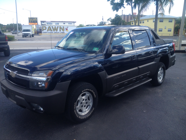 Chevrolet Avalanche 2004 photo 3