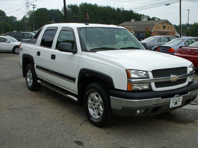 Chevrolet Avalanche 2004 photo 1