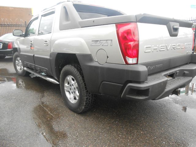 Chevrolet Avalanche 2004 photo 1