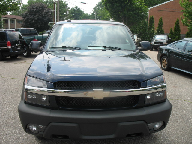 Chevrolet Avalanche 2004 photo 3