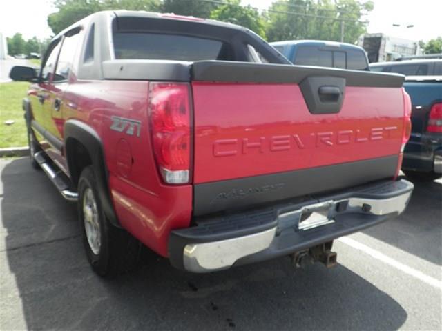 Chevrolet Avalanche 2004 photo 3