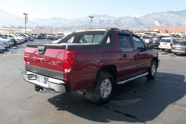 Chevrolet Avalanche 2004 photo 2