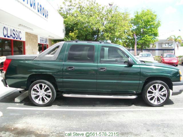 Chevrolet Avalanche 2004 photo 1