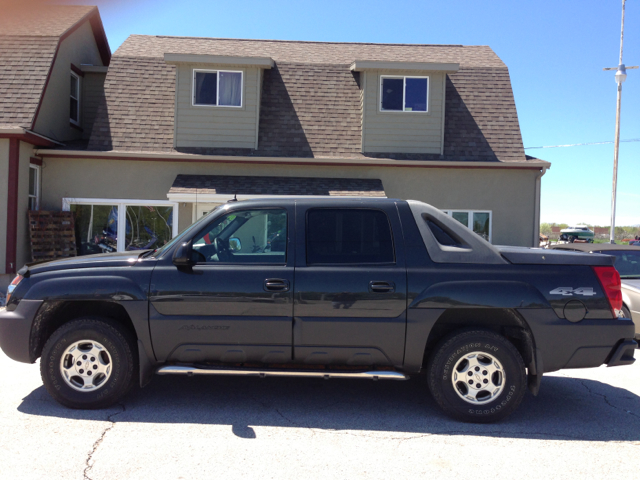 Chevrolet Avalanche 2004 photo 3