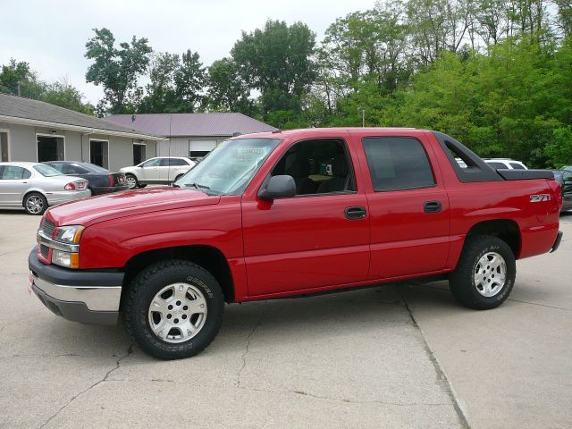 Chevrolet Avalanche 2004 photo 2