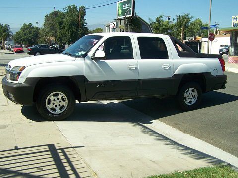 Chevrolet Avalanche 2004 photo 3