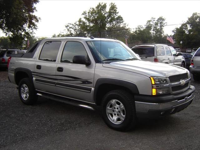 Chevrolet Avalanche 2004 photo 2