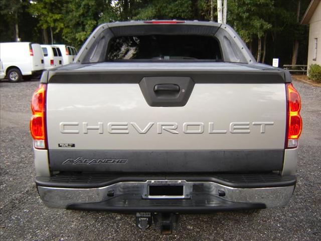 Chevrolet Avalanche 2004 photo 5