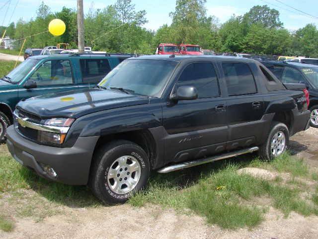 Chevrolet Avalanche 2004 photo 2